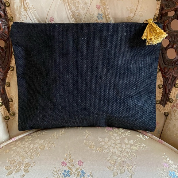 never be like the rest of them darling Pouch - Picture 2 of 6